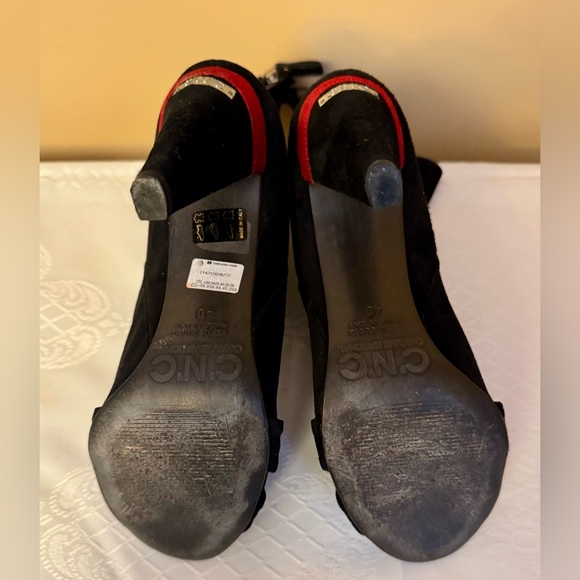 Costume National CNC Black High Heel Suede Booties - size 40, US 9.5 - Picture 15 of 17